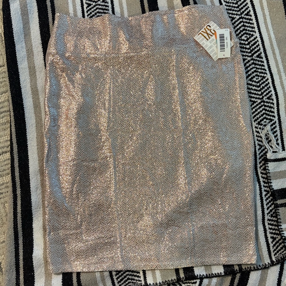 LULAROE Cassie Gold snake print skirt NWT